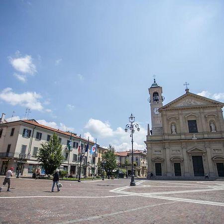 Fiorina Apartment Saronno Luaran gambar