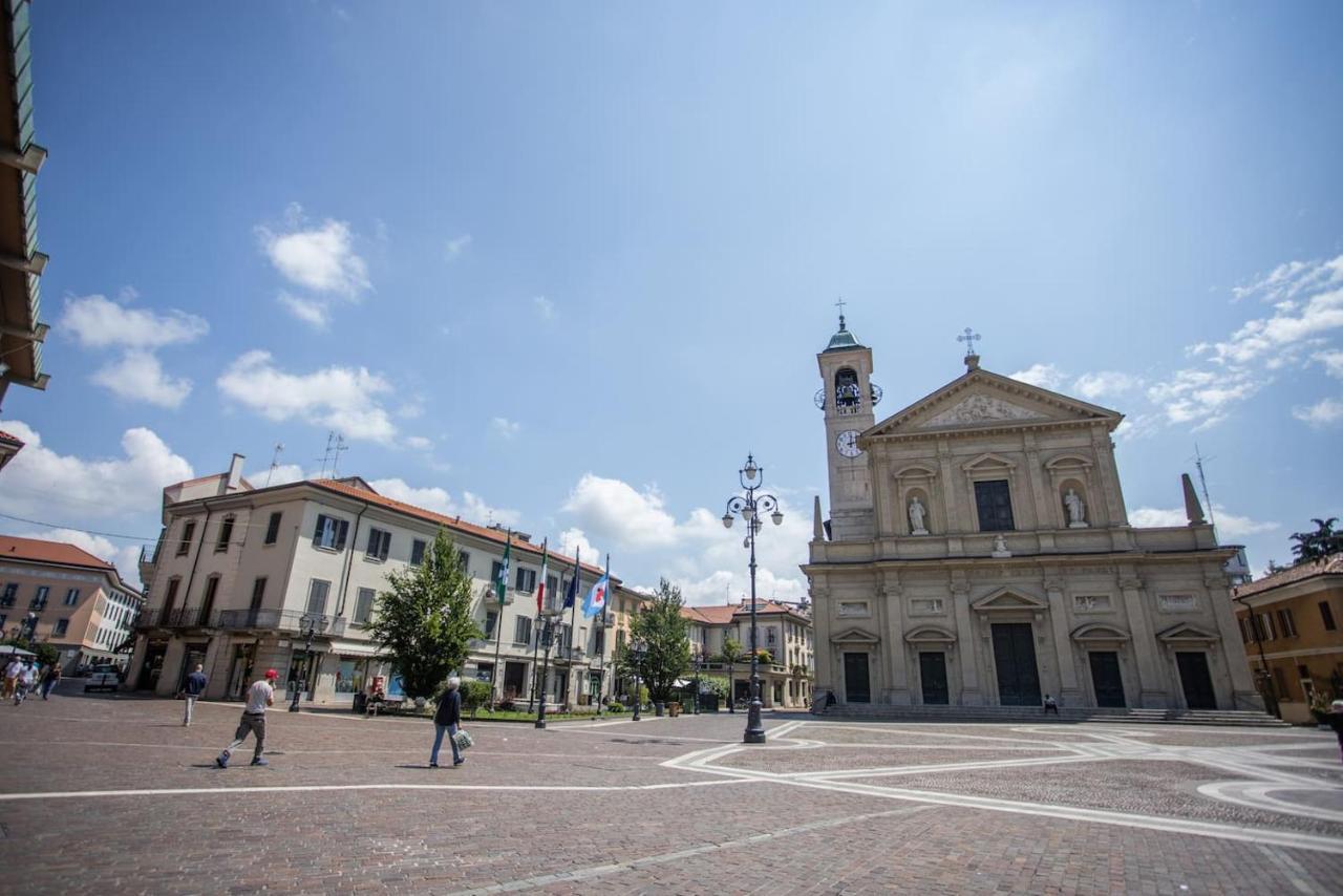 Fiorina Apartment Saronno Luaran gambar
