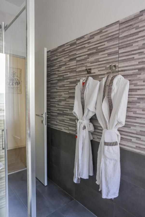 Fiorina Apartment Saronno Luaran gambar